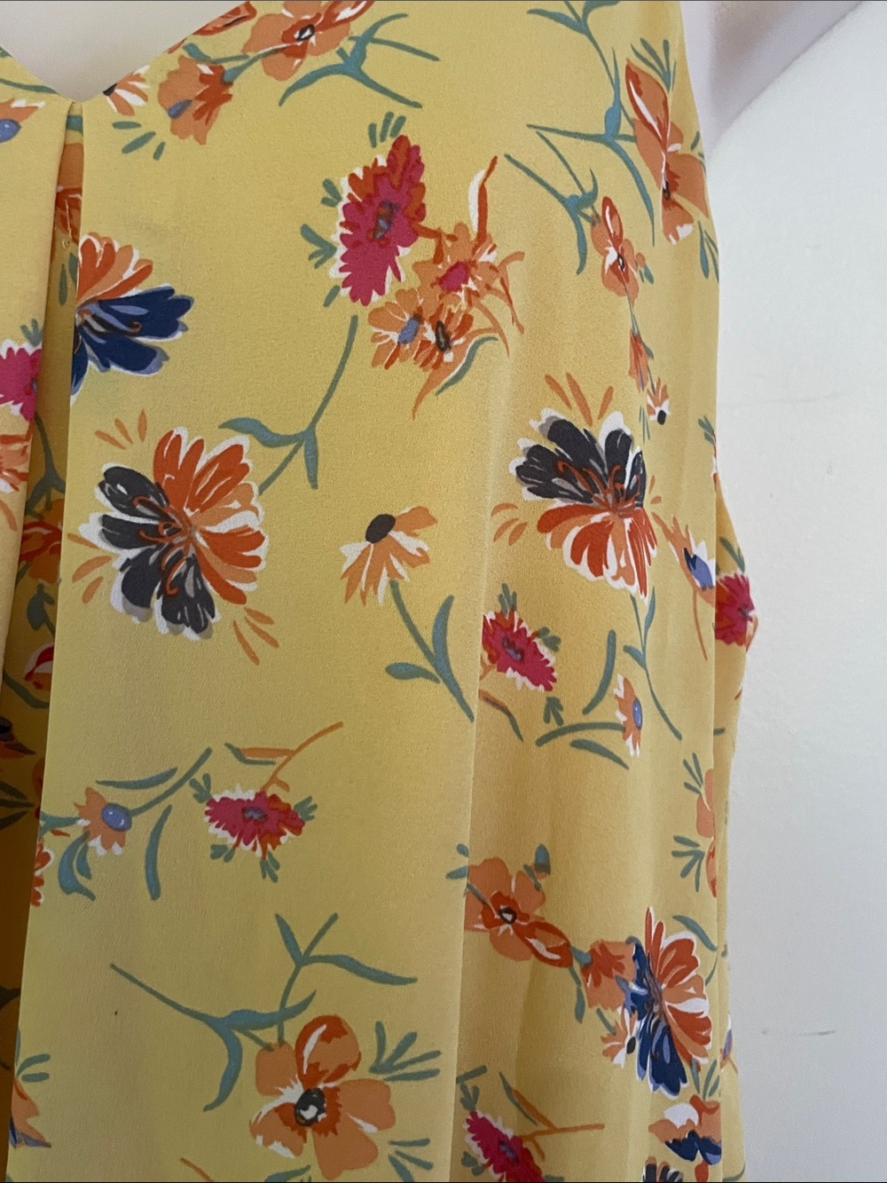 Lucy & Laurel sleeveless vibrant yellow Floral Print Sundress - Picture 8 of 11